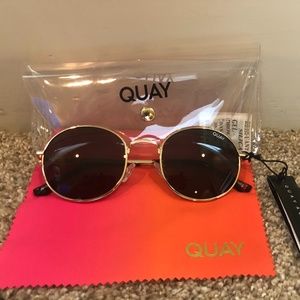 QUAY AUSTRALIA Mod Star Sunglasses BRAND NEW
